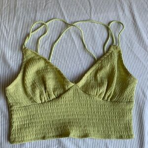 Cute Yellow Cropped Tank!!🌼